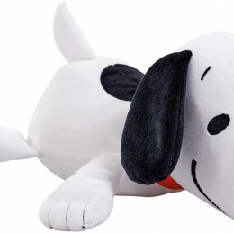 Cuddly Lying Down Snoopy