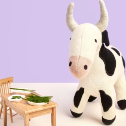 Knitted Organic Cotton Cow