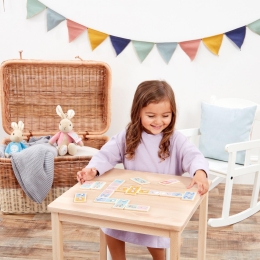 Peter Rabbit Wooden Domino Set (28 pieces)